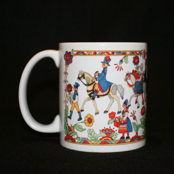 SET OF RENAISSANCE Coffee Mugs with Elaborate Art Medieval Patterns (No Returns) - Picture 4 of 13